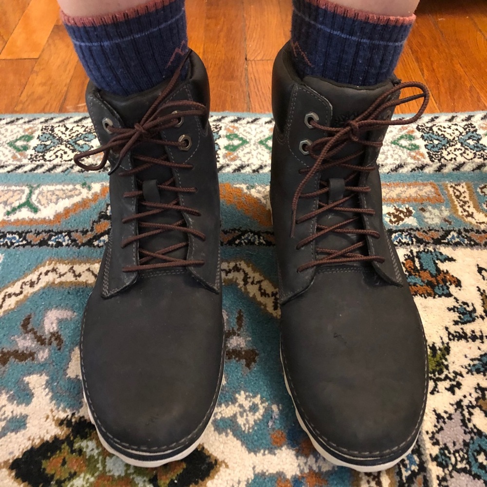 Women’s Black Timberlands with Ortholite Size 10
